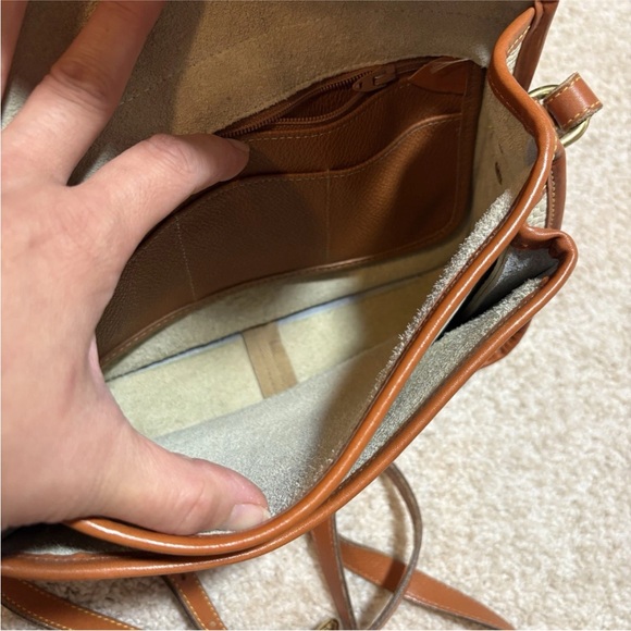 Dooney & Bourke Small Equestrian Crossbody Handbag Cream/Bone & Tan - Picture 14 of 16